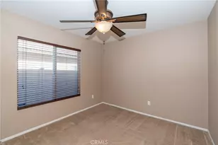 17648 Park Plaza Ct, Victorville, CA 92395 - Photo 24