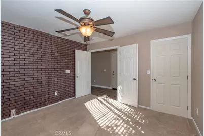 17648 Park Plaza Court, Victorville, CA 92395 - Photo 20