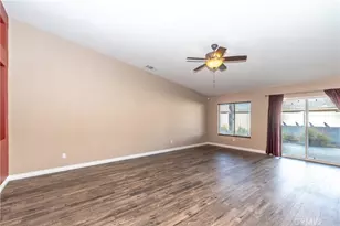 17648 Park Plaza Ct, Victorville, CA 92395 - Photo 8