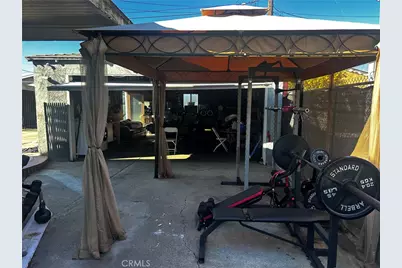 2109 N Bahama, Los Angeles, CA 90059 - Photo 10