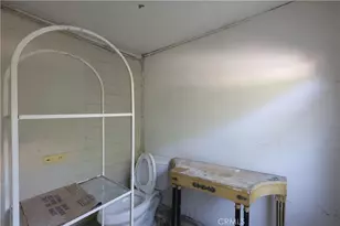 808 Record, Los Angeles, CA 90063 - Photo 24