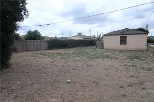 11912 Elva Ave, Los Angeles, CA 90059 - Photo 6