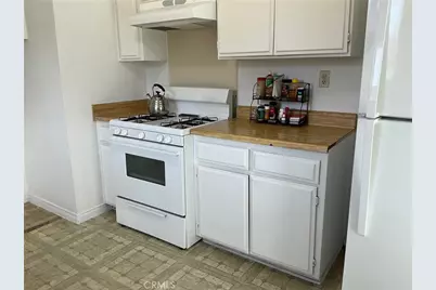 15974 Coronado Drive, Victorville, CA 92394 - Photo 18
