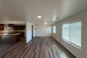 17600 Orange, Hesperia, CA 92345 - Photo 4