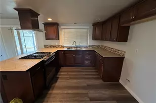 17600 Orange, Hesperia, CA 92345 - Photo 6