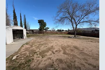 17600 Orange, Hesperia, CA 92345 - Photo 12