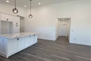 2115 Seville Pl, Pinon Hills, CA 92372 - Photo 20