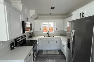 9412 Wilmington Ave, Los Angeles, CA 90002 - Photo 4