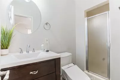 15705 Hayter Ave, Paramount, CA 90723 - Photo 26