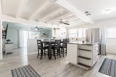 15705 Hayter Ave, Paramount, CA 90723 - Photo 12