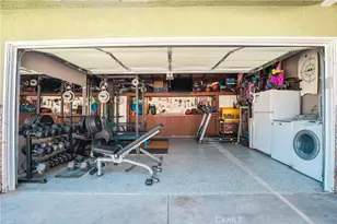 15705 Hayter Ave, Paramount, CA 90723 - Photo 38