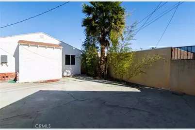 1428 W 89th, Los Angeles, CA 90047 - Photo 28