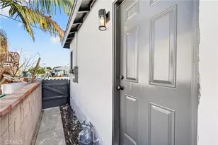 911 Hawaiian, Wilmington, CA 90744 - Photo 30