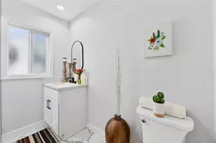 911 Hawaiian, Wilmington, CA 90744 - Photo 26
