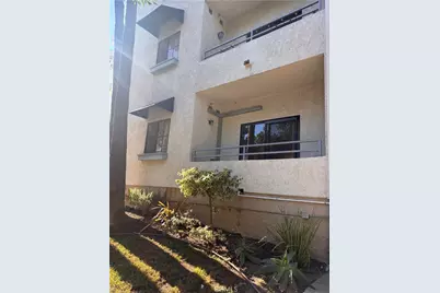 720 W 4th #114, Long Beach, CA 90802 - Photo 2