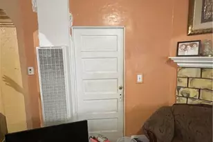 2021 Darwin Ave, Los Angeles, CA 90031 - Photo 20