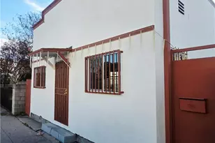 6605 W, Inglewood, CA 90302 - Photo 2