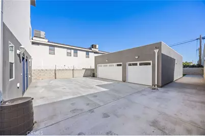 10936 S Osage, Inglewood, CA 90304 - Photo 32