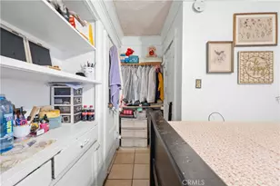 873 W Vernon, Los Angeles, CA 90037 - Photo 10