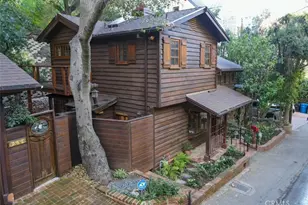 9860 Yoakum Dr, Beverly Hills, CA 90210 - Photo 30