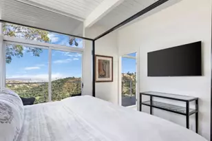 8656 Skyline, Los Angeles, CA 90046 - Photo 10