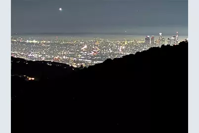 8656 Skyline, Los Angeles, CA 90046 - Photo 32