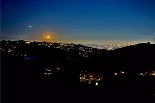 8656 Skyline, Los Angeles, CA 90046 - Photo 30