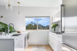 8656 Skyline, Los Angeles, CA 90046 - Photo 6