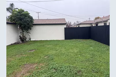 8109 Antwerp Street, Los Angeles, CA 90001 - Photo 34