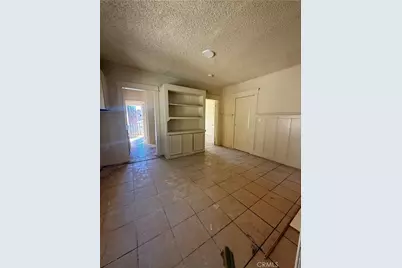 4257 San Pedro Place, Los Angeles, CA 90011 - Photo 16