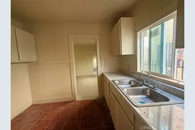 4257 San Pedro Place, Los Angeles, CA 90011 - Photo 6