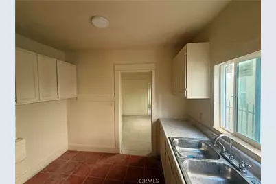 4257 San Pedro Place, Los Angeles, CA 90011 - Photo 8