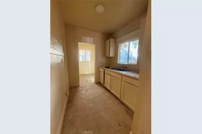 4257 San Pedro Place, Los Angeles, CA 90011 - Photo 26