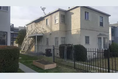 6143 S Hobart Boulevard, Los Angeles, CA 90047 - Photo 2
