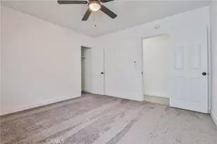 5714 S St Andrews, Los Angeles, CA 90062 - Photo 32