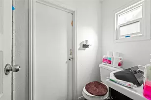 1438 E 20th St, Los Angeles, CA 90011 - Photo 8