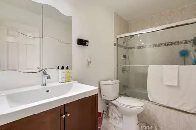9225 Sideview Drive, Downey, CA 90240 - Photo 16