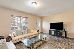 9225 Sideview Dr, Downey, CA 90240 - Photo 6