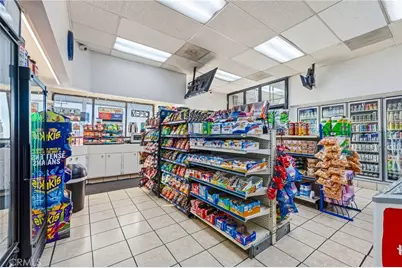 15604 Pioneer, Norwalk, CA 90650 - Photo 10