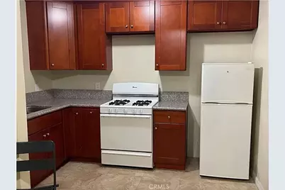 644 E 88th, Los Angeles, CA 90002 - Photo 6
