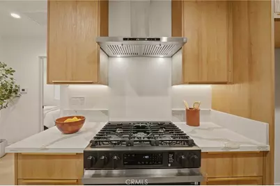 1111 W 98th Street, Los Angeles, CA 90044 - Photo 12