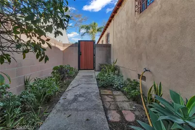 9415 Annetta, South Gate, CA 90280 - Photo 16