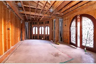 276 Cambria, Carson, CA 90745 - Photo 44