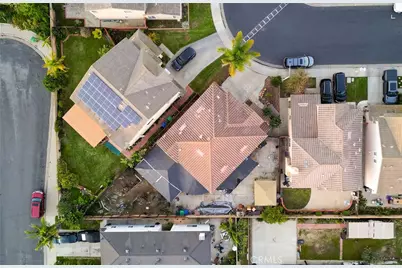 276 Cambria, Carson, CA 90745 - Photo 4