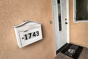 1743 W 37th St, Los Angeles, CA 90018 - Photo 10