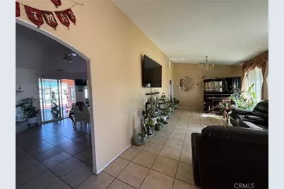 14930 Coalinga, Victorville, CA 92392 - Photo 6