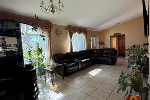 14930 Coalinga, Victorville, CA 92392 - Photo 12