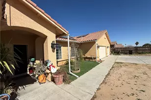 14930 Coalinga, Victorville, CA 92392 - Photo 2