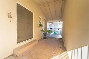 223 S Emerald St, Anaheim, CA 92804 - Photo 6