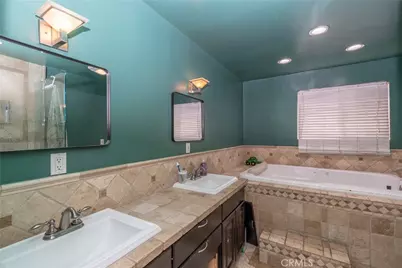 10428 Pace Avenue, Los Angeles, CA 90002 - Photo 22